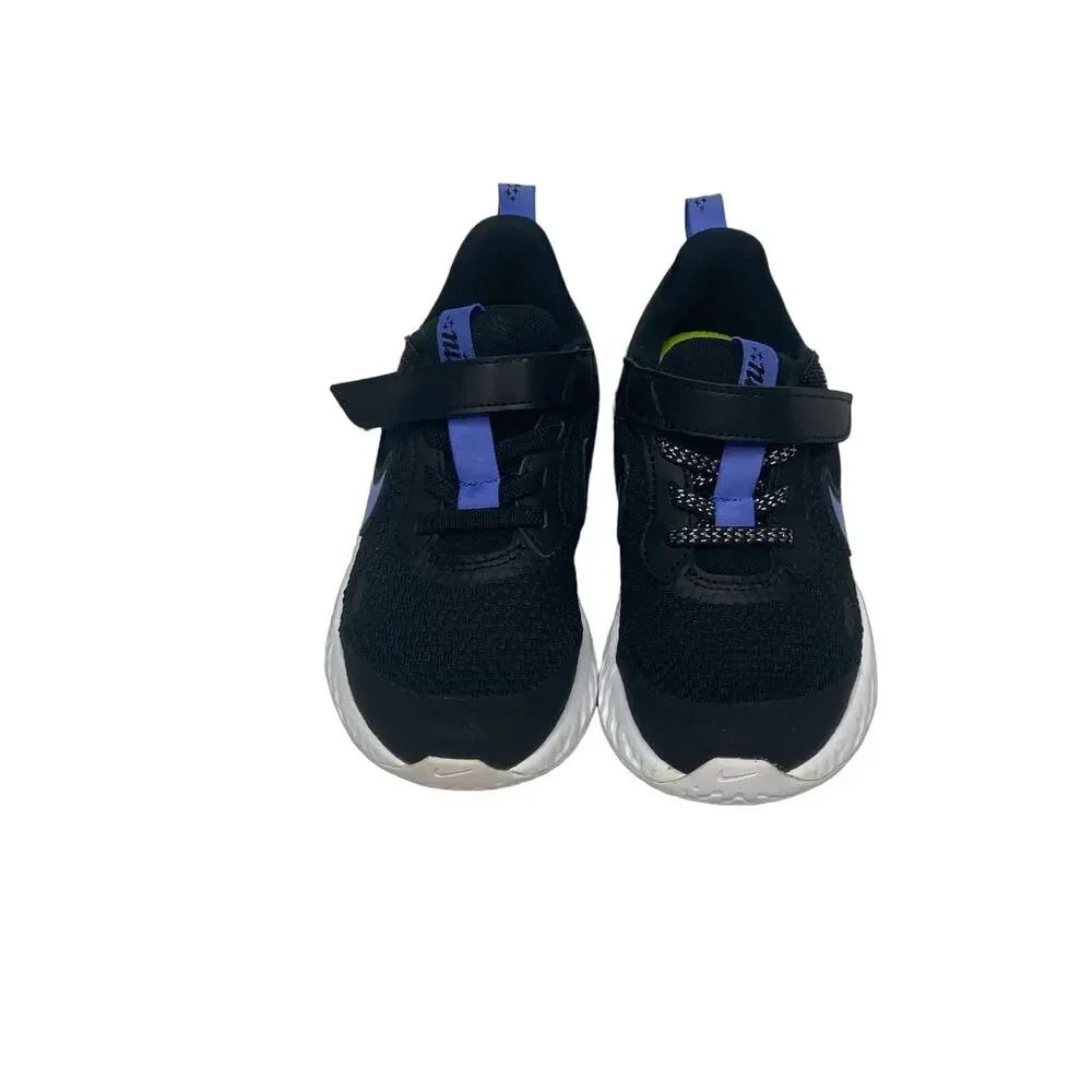 Nike Revolution 5 Kids 10.5 Black Blue Glitter Sneakers CD6839-041